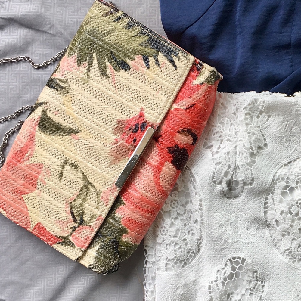 Jessica McClintock floral clutch NWT
